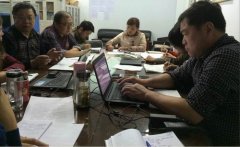 领创领导组召开周例会